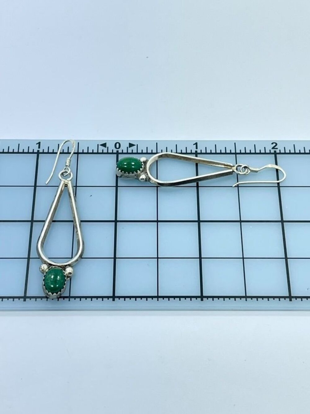 Vintage Sterling Silver Green Jade Teardrop Dangle Earrings - Picture 3 of 5
